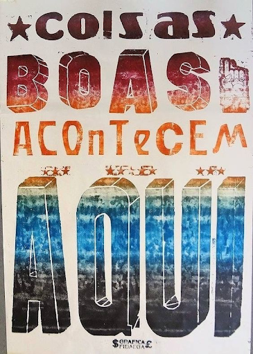 Colorful poster of Spanish text